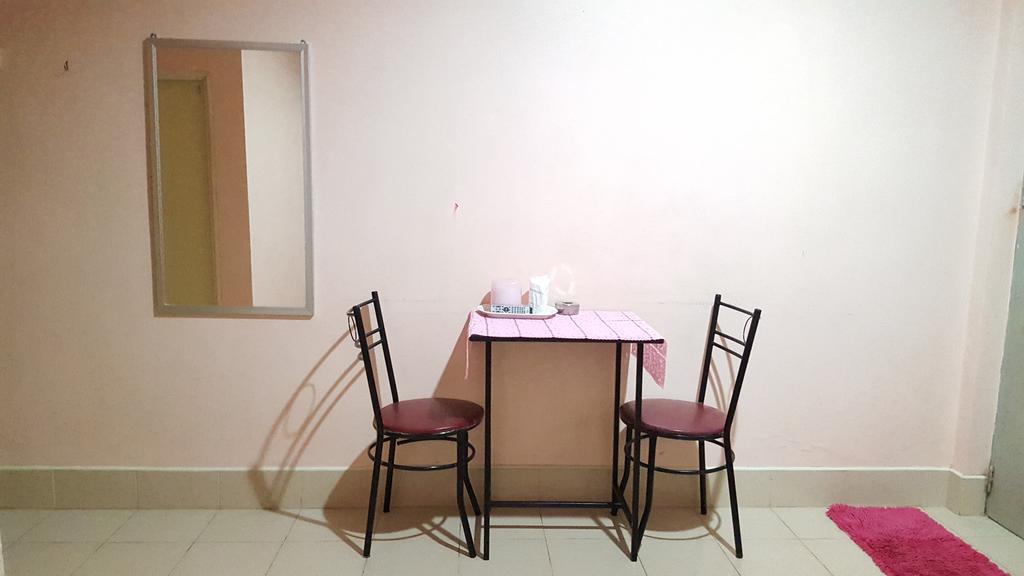 Montra Guesthouse Ranong Dış mekan fotoğraf