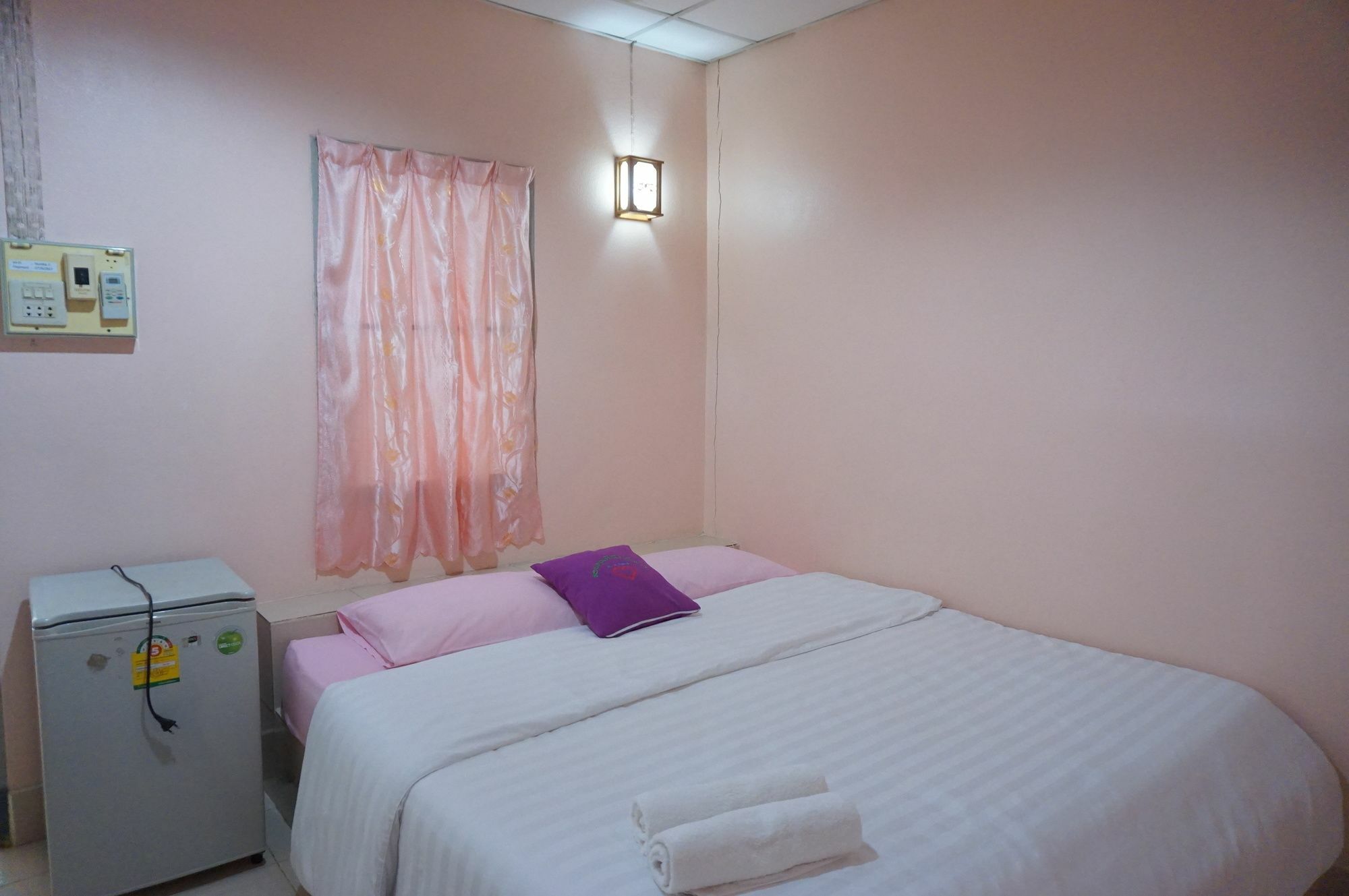 Montra Guesthouse Ranong Dış mekan fotoğraf