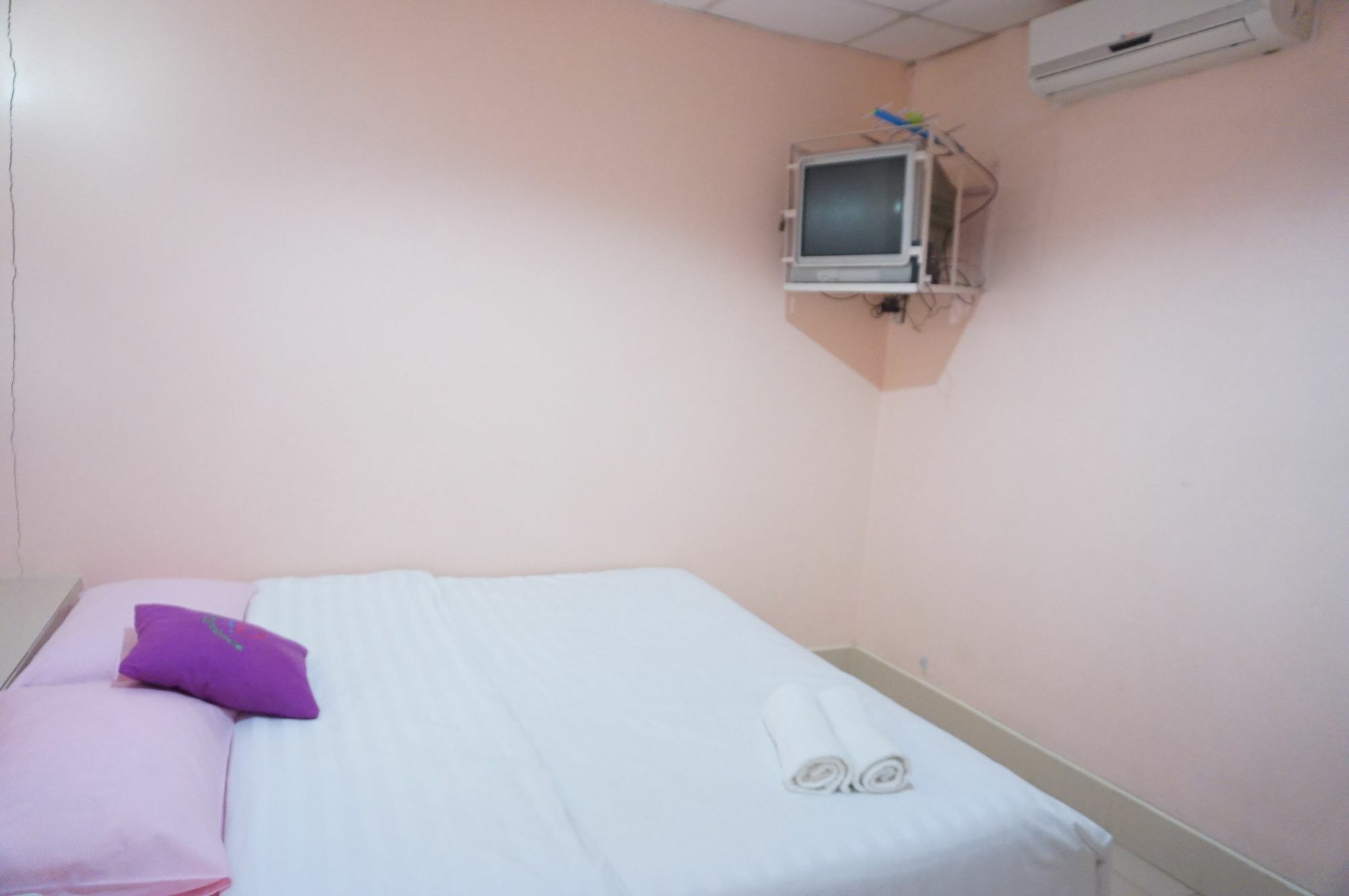 Montra Guesthouse Ranong Dış mekan fotoğraf
